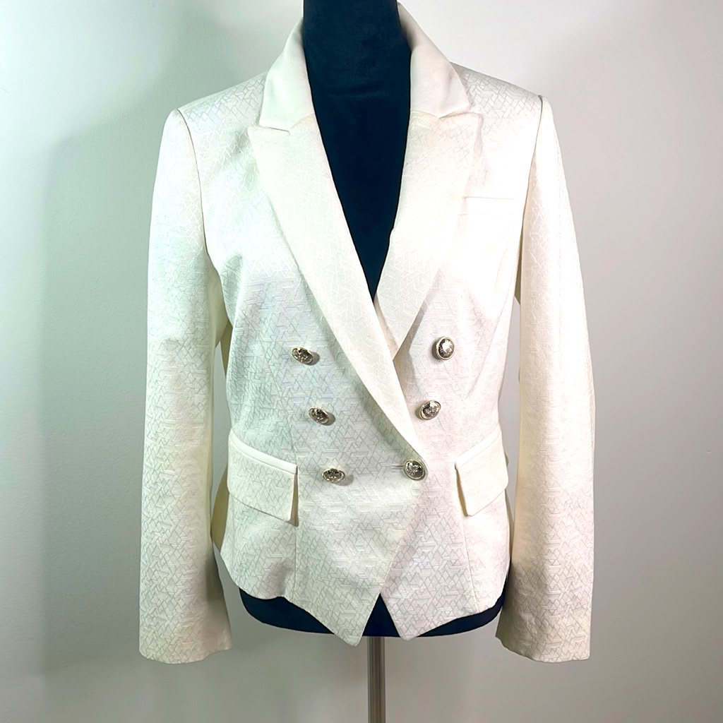 Buttoned Blazer